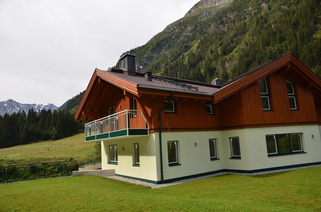 Appartementhaus Naturquell St. Leonhard im Pitztal